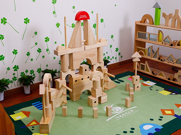 松木空心积木幼儿园积木玩具