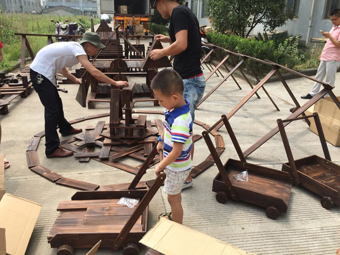 幼儿园构建区碳化小车积木儿童推拉车碳化积木炭烧积木